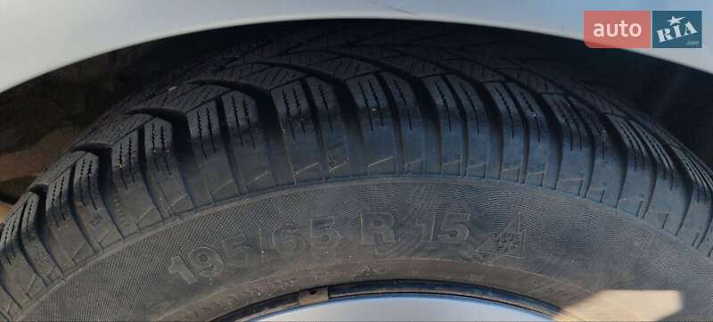 Седан Nissan Almera 2005 в Одесі