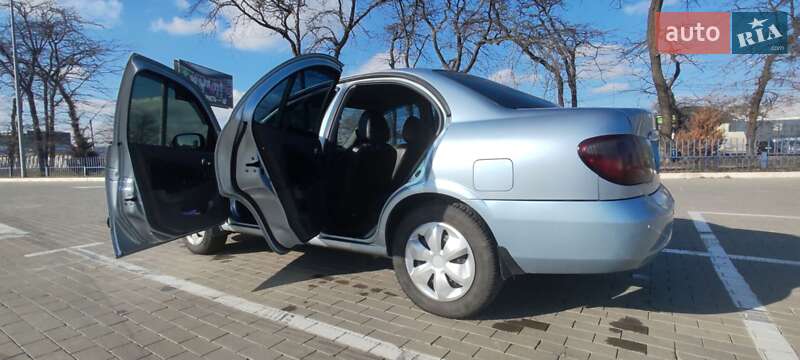 Седан Nissan Almera 2005 в Одесі