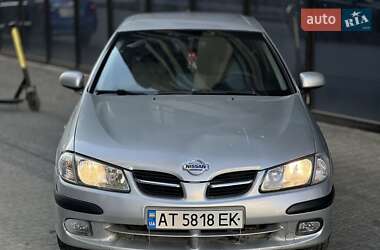 Седан Nissan Almera 2001 в Ивано-Франковске