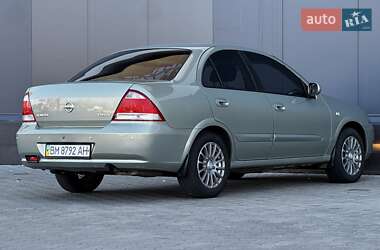 Седан Nissan Almera 2011 в 
