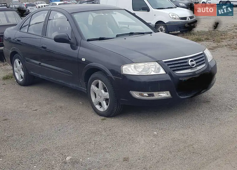 Nissan Almera