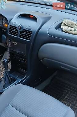 Седан Nissan Almera 2007 в 