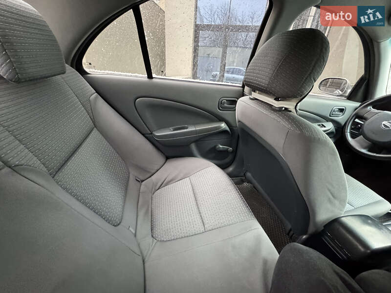 Седан Nissan Almera 2006 в Киеве фото 17 Седан Nissan Almera 2006 в Киеве
