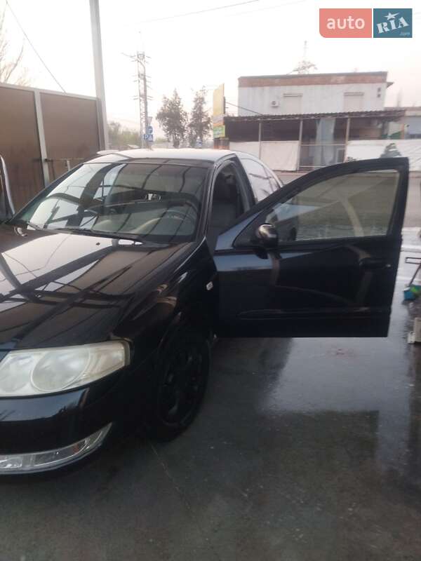 Седан Nissan Almera 2007 в Кривом Роге