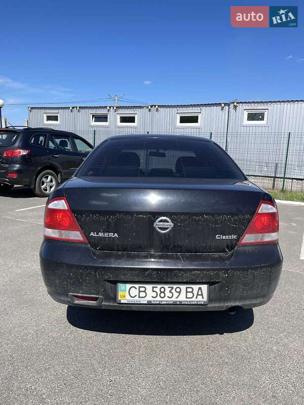 Седан Nissan Almera 2012 в 