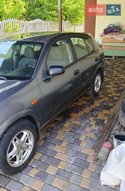 Хетчбек Nissan Almera 2003 в Кременчуці