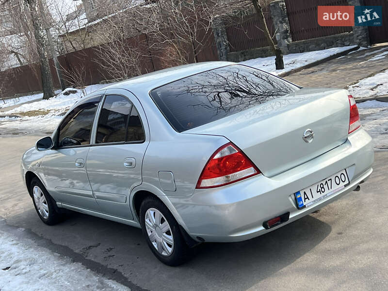 Седан Nissan Almera 2007 в Києві