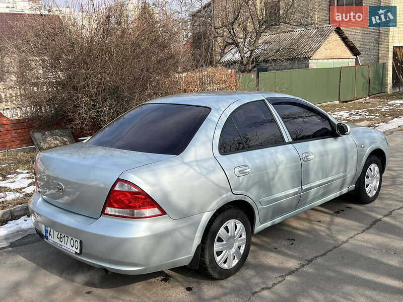 Седан Nissan Almera 2007 в Києві