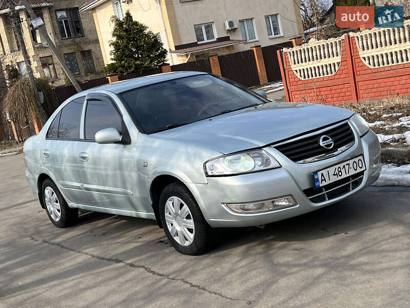 Седан Nissan Almera 2007 в Києві