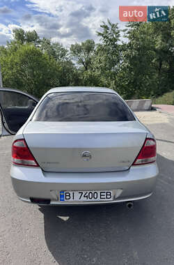 Седан Nissan Almera 2012 в 