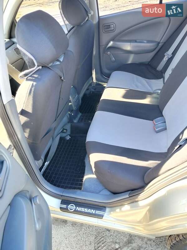 Седан Nissan Almera 2007 в Києві