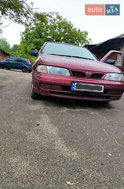 Хетчбек Nissan Almera 1997 в 