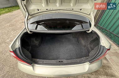 Седан Nissan Almera 2008 в 