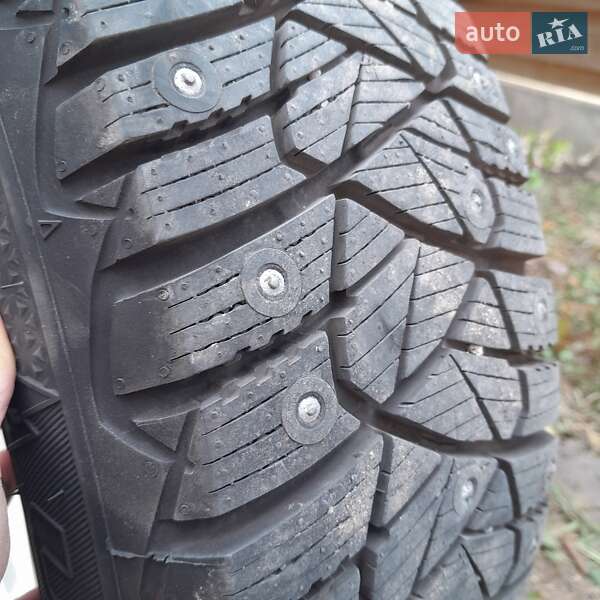 Седан Nissan Almera 1997 в Вишневом