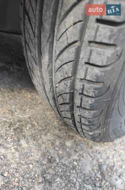 Седан Nissan Almera 2006 в 