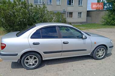 Седан Nissan Almera 2001 в Белгороде-Днестровском