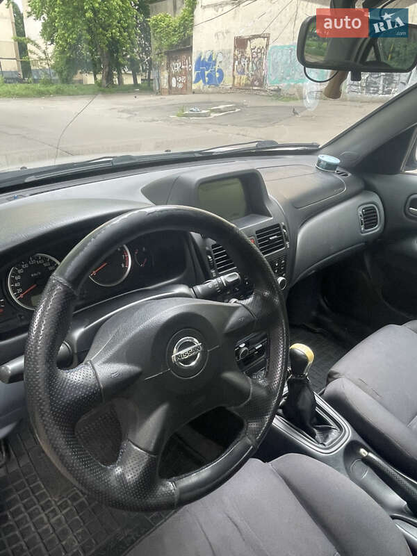 Седан Nissan Almera 2006 в Одесі