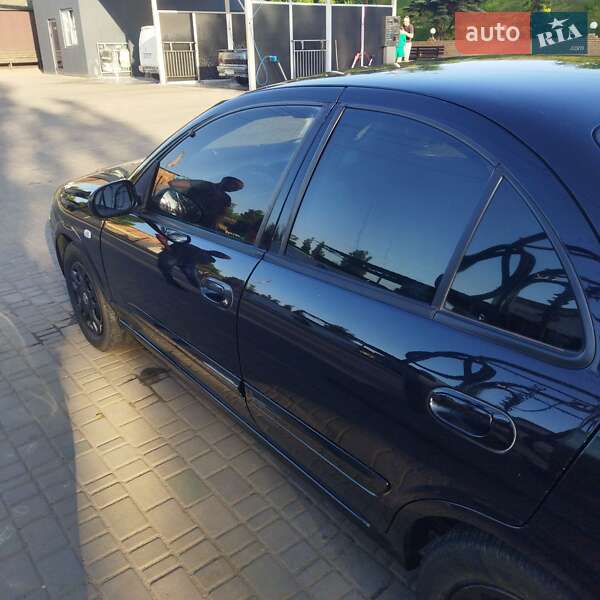 Седан Nissan Almera 2007 в Кривом Роге