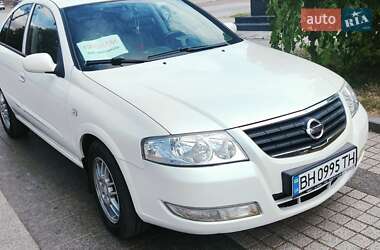 Седан Nissan Almera 2012 в Болграді