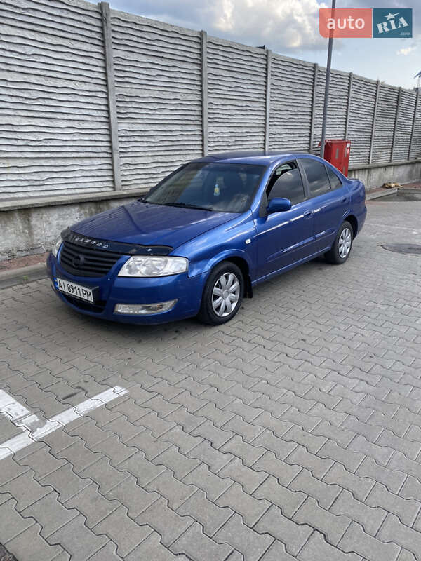 Nissan Almera 2006