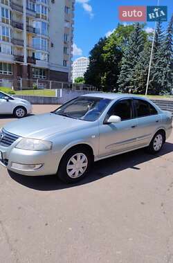 Седан Nissan Almera 2006 в Киеве