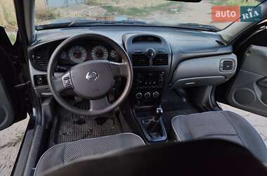 Седан Nissan Almera 2012 в 