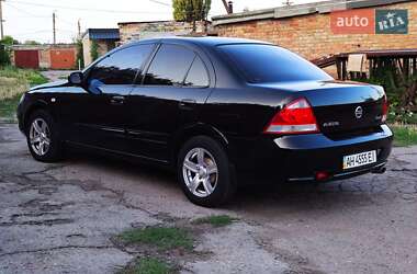 Седан Nissan Almera 2012 в 