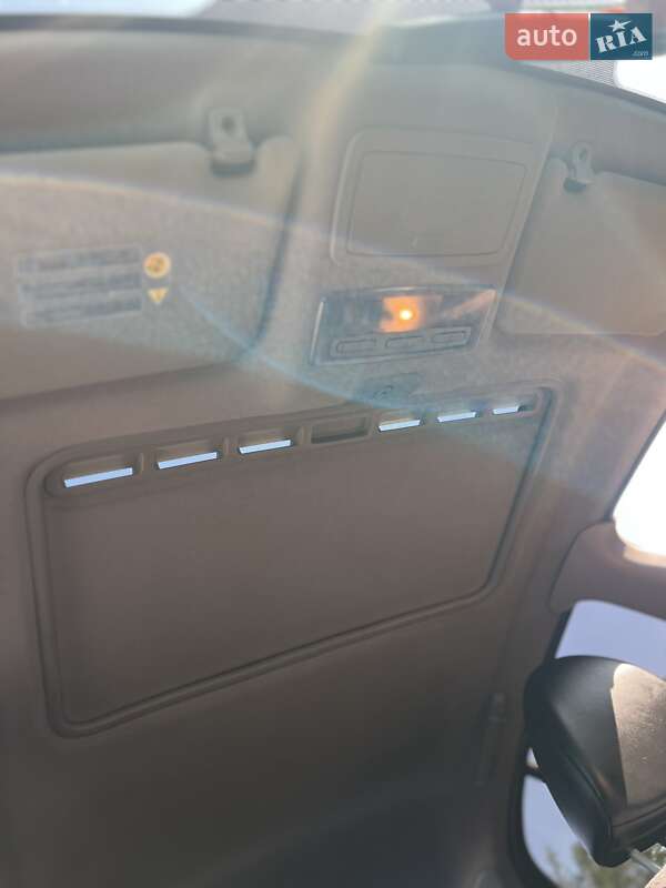 Хэтчбек Nissan Almera 2006 в Днепре