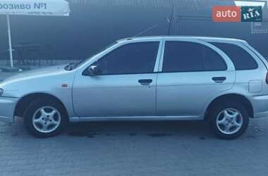 Хэтчбек Nissan Almera 1998 в Ярмолинцах
