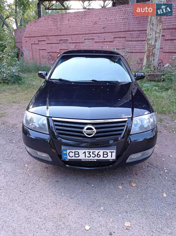 Седан Nissan Almera 2011 в Чернигове