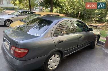 Седан Nissan Almera 2003 в 