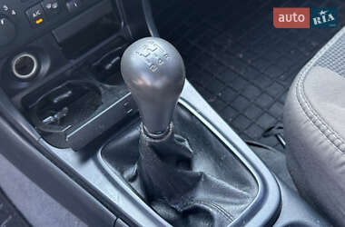Седан Nissan Almera 2006 в 