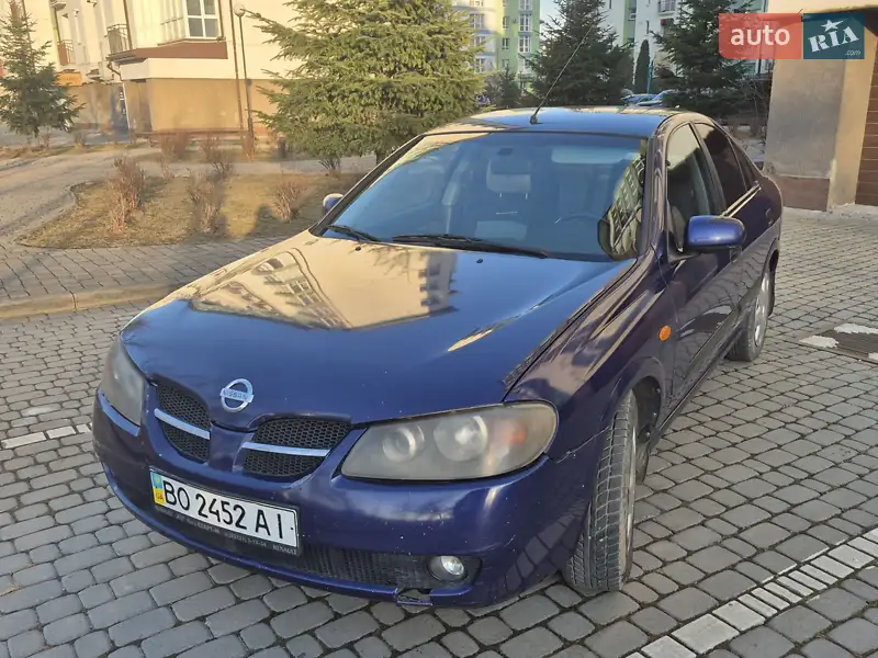 Nissan Almera