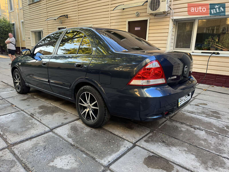 Седан Nissan Almera 2007 в Одесі