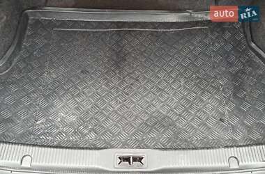 Седан Nissan Almera 2006 в  фото 21 Седан Nissan Almera 2006 в