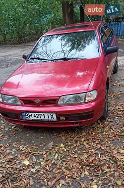 Хетчбек Nissan Almera 1997 в Одесі