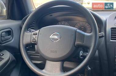 Седан Nissan Almera 2010 в 
