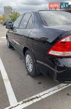 Седан Nissan Almera 2012 в 