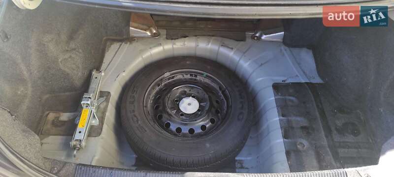 Седан Nissan Almera 2007 в Киеве фото 5 Седан Nissan Almera 2007 в Киеве