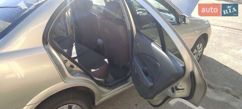 Седан Nissan Almera 2007 в Киеве фото 10 Седан Nissan Almera 2007 в Киеве