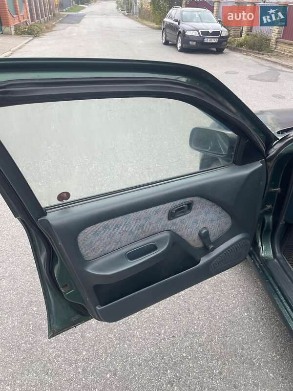 Седан Nissan Almera 1995 в Вінниці фото 9 Седан Nissan Almera 1995 в Вінниці