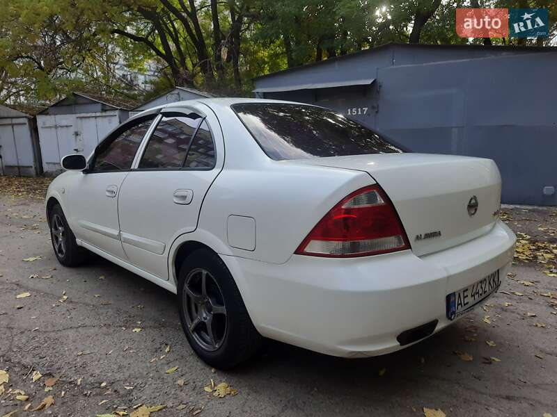 Седан Nissan Almera 2012 в Дніпрі фото 2 Седан Nissan Almera 2012 в Дніпрі
