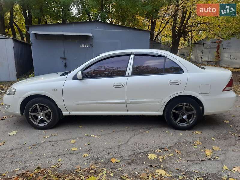 Седан Nissan Almera 2012 в Дніпрі фото 6 Седан Nissan Almera 2012 в Дніпрі