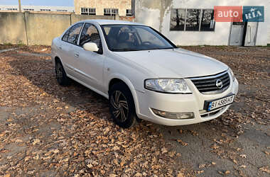 Седан Nissan Almera 2011 в Полтаве