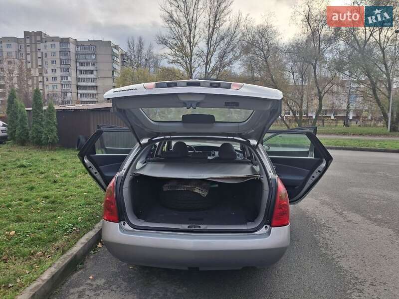 Седан Nissan Almera 2004 в Киеве