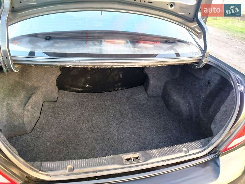 Седан Nissan Almera 2007 в Первомайске