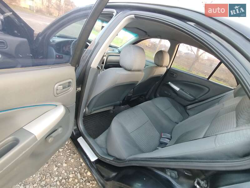 Седан Nissan Almera 2007 в Первомайске