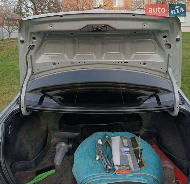 Седан Nissan Almera 2008 в Пирятине