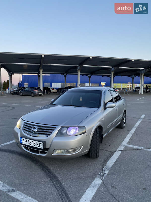 Седан Nissan Almera 2008 в Запорожье