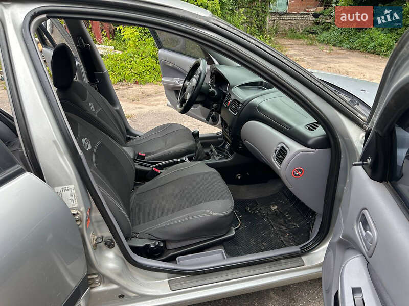 Седан Nissan Almera 2003 в Киеве фото 13 Седан Nissan Almera 2003 в Киеве